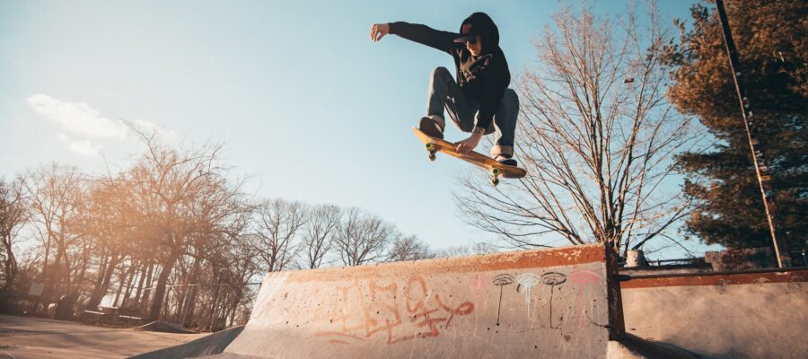 cu skate-ul in parc