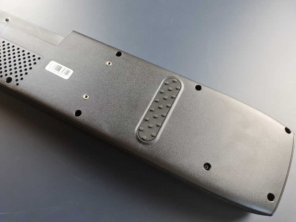 Soundcore Infini Pro - pies antideslizantes