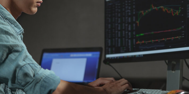 Entrenamiento y estudios adicionales en él